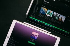 Spotify na tablecie