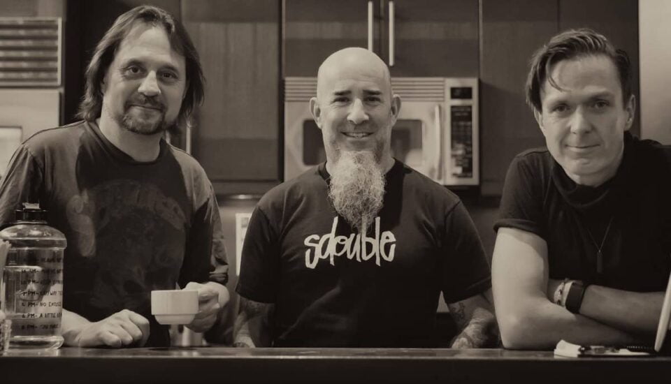 Dave Lombardo i Scott Ian w soundtracku dla Netflixa