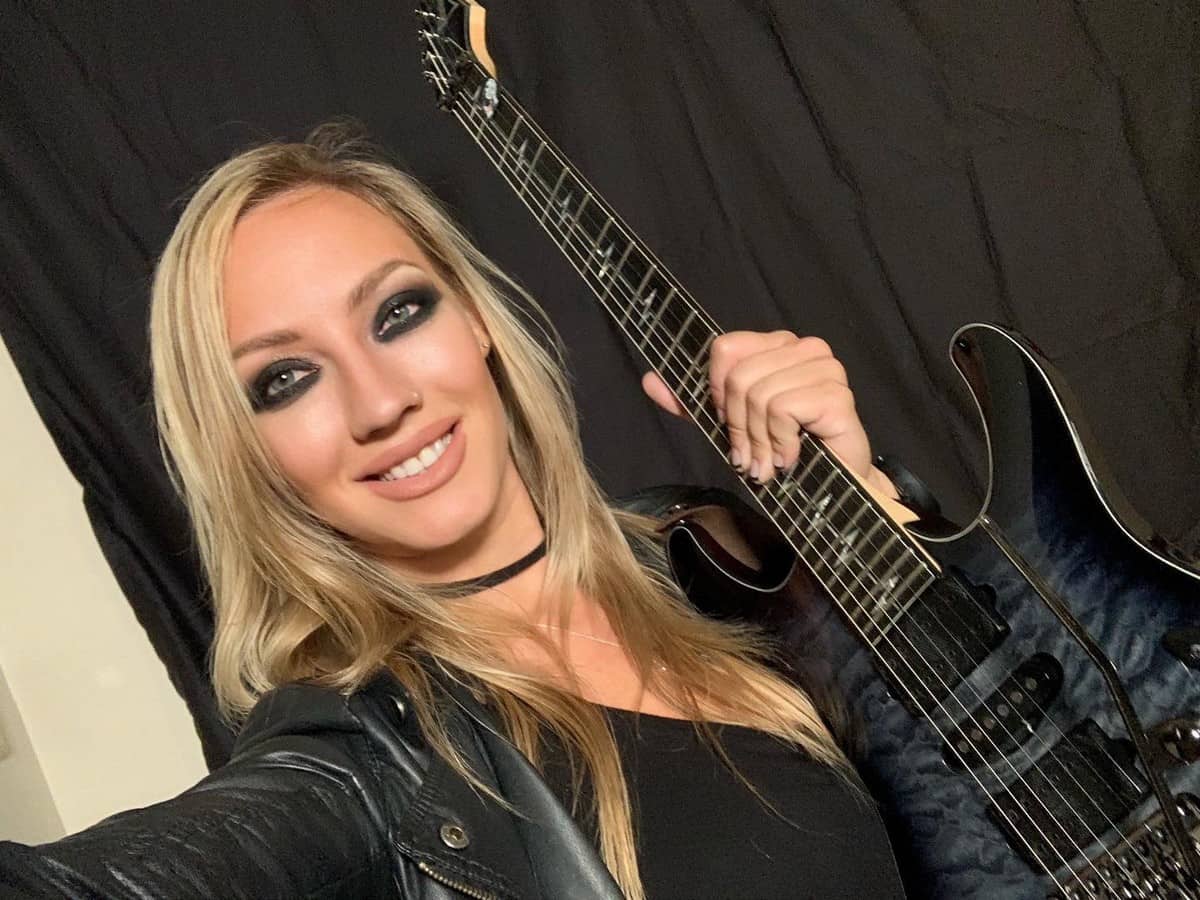 Nita Strauss’s Instagram, Twitter & Facebook on IDCrawl