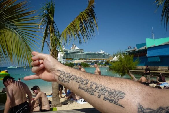 Tatuaż fana 70000 Tons Of Metal Fot. Materiały prasowe