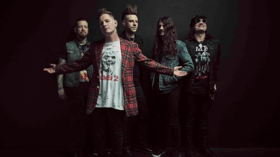 Corey Taylor odwołuje koncerty z powodów zdrowotnych 1 Zespół Coreya Taylora