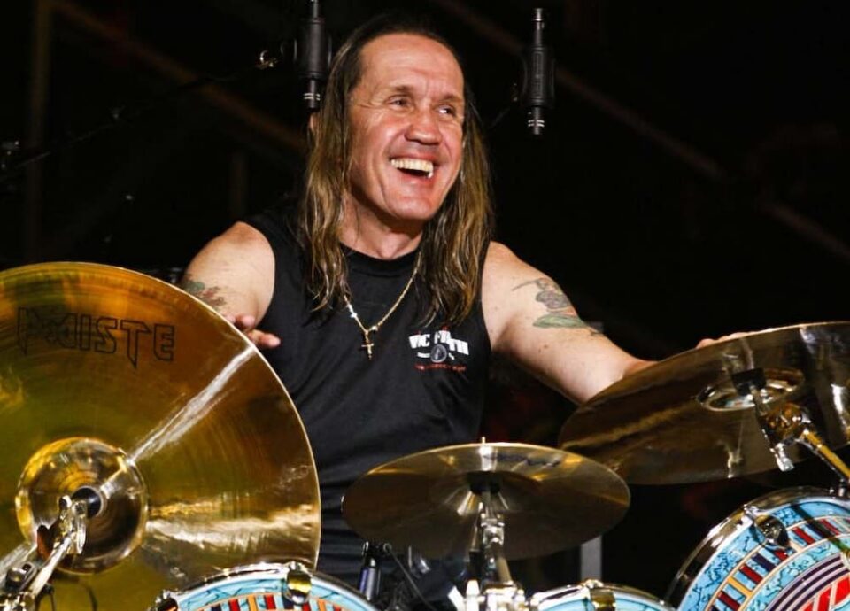 Nicko McBrain