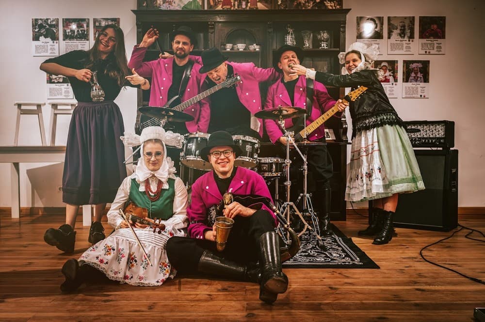 Cztery Mile Lasu – gdy folk spotyka metal i ożywia tradycję Biskupizny 2 Zespół Cztery Mile Lasu