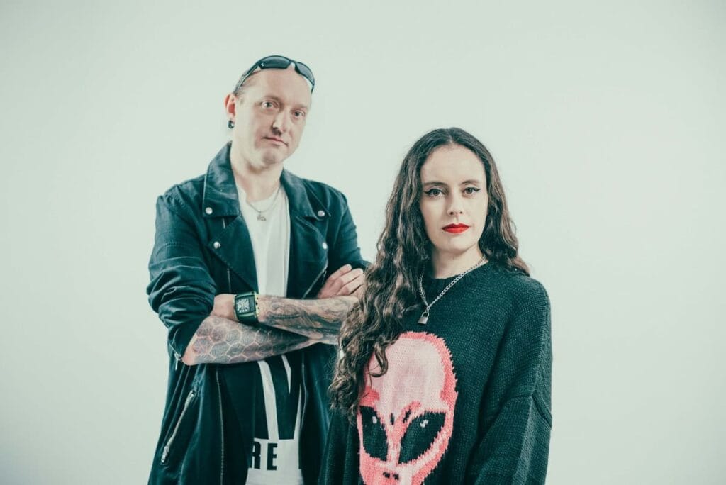 Atan – „Metamorphic”: Progresywny pazur stłumiony wokalem 2 Zespół Atan