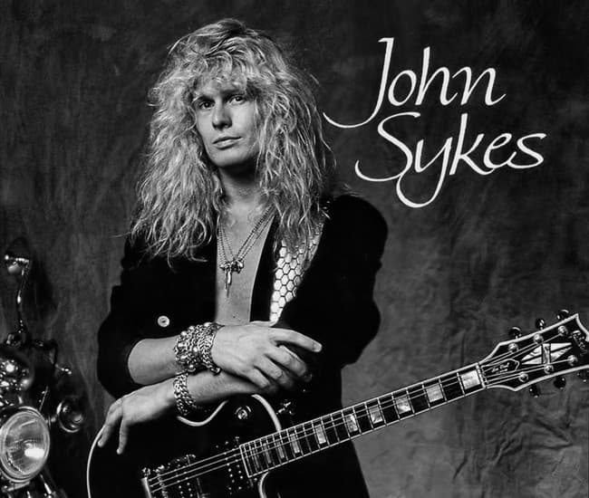 Zmarli muzycy rockowi i metalowi w 2025 roku 4 John Sykes