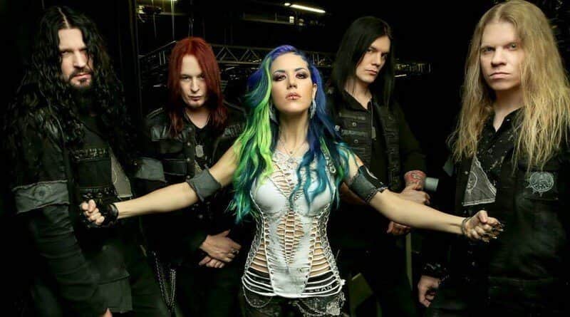 Arch Enemy i Alissa White Gluz
