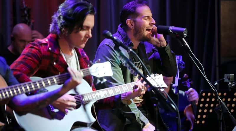 Nowy, akustyczny album Avenged Sevenfold już dostępny 3 Avenged Sevenfold Live at the GRAMMY Museum